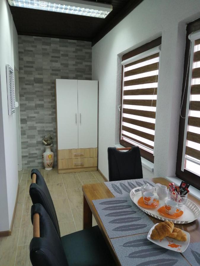 Studio Apartman Sun Яйце Экстерьер фото